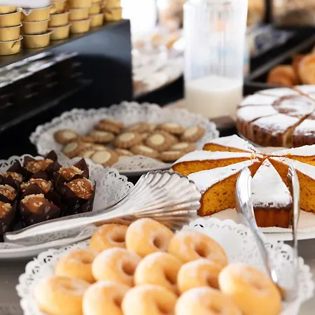 Campus Sanpaolo فندق