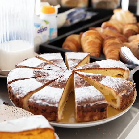 فندق Campus Sanpaolo 3*