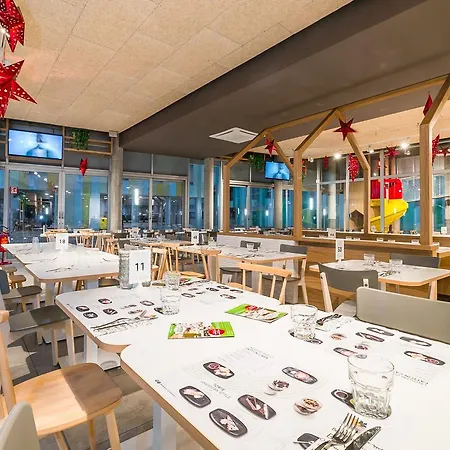 فندق Campus Sanpaolo 3*